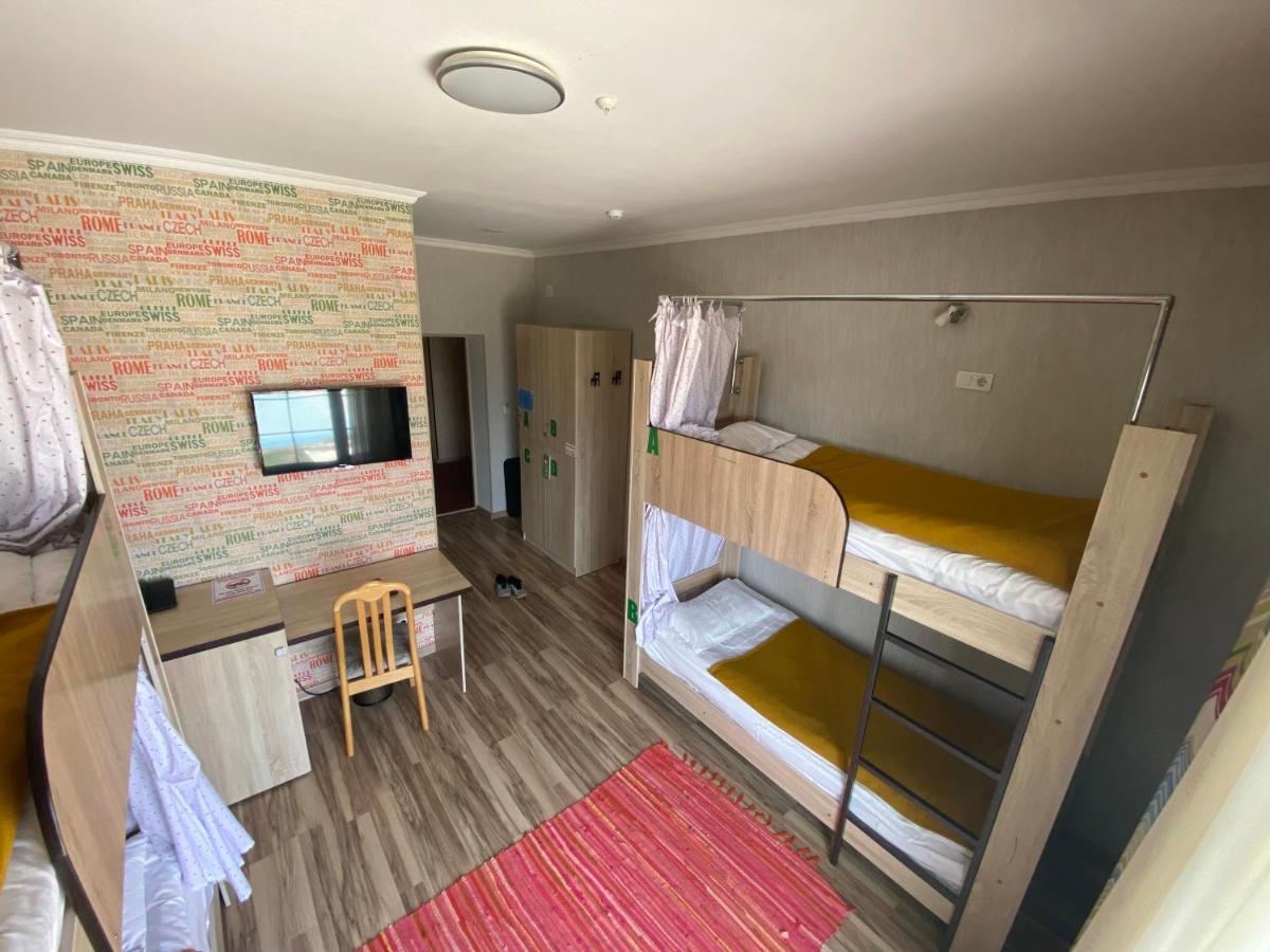 Azimut Hotel Balykchy Ngoại thất bức ảnh